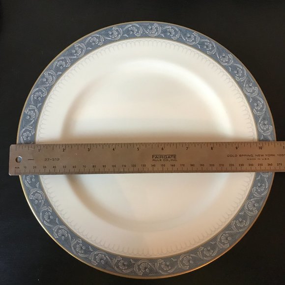 *Discontinued* Mikasa Chaucer Dinnerware Bone China 60pc - Blue White Gold - Picture 13 of 13